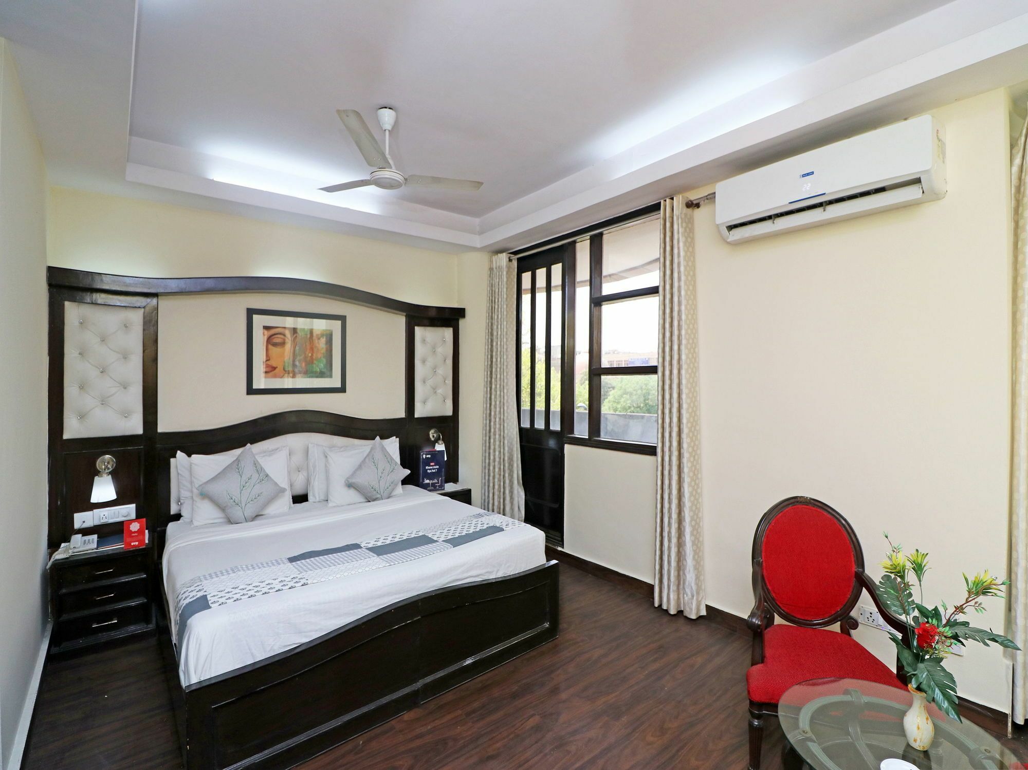 Oyo 13451 Star Corporate Avenue Hotel Ню Делхи Екстериор снимка